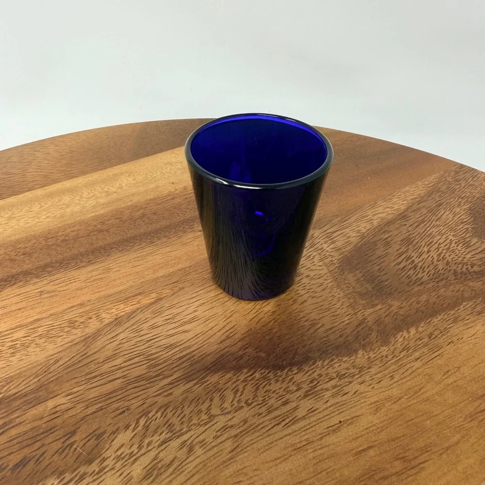 Titanic The‎ Artifact Exhibit Cobalt Blue Shot Glass Souvenir Collectible Glass